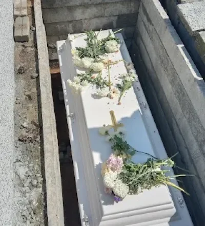 kl kwong tong cemetery